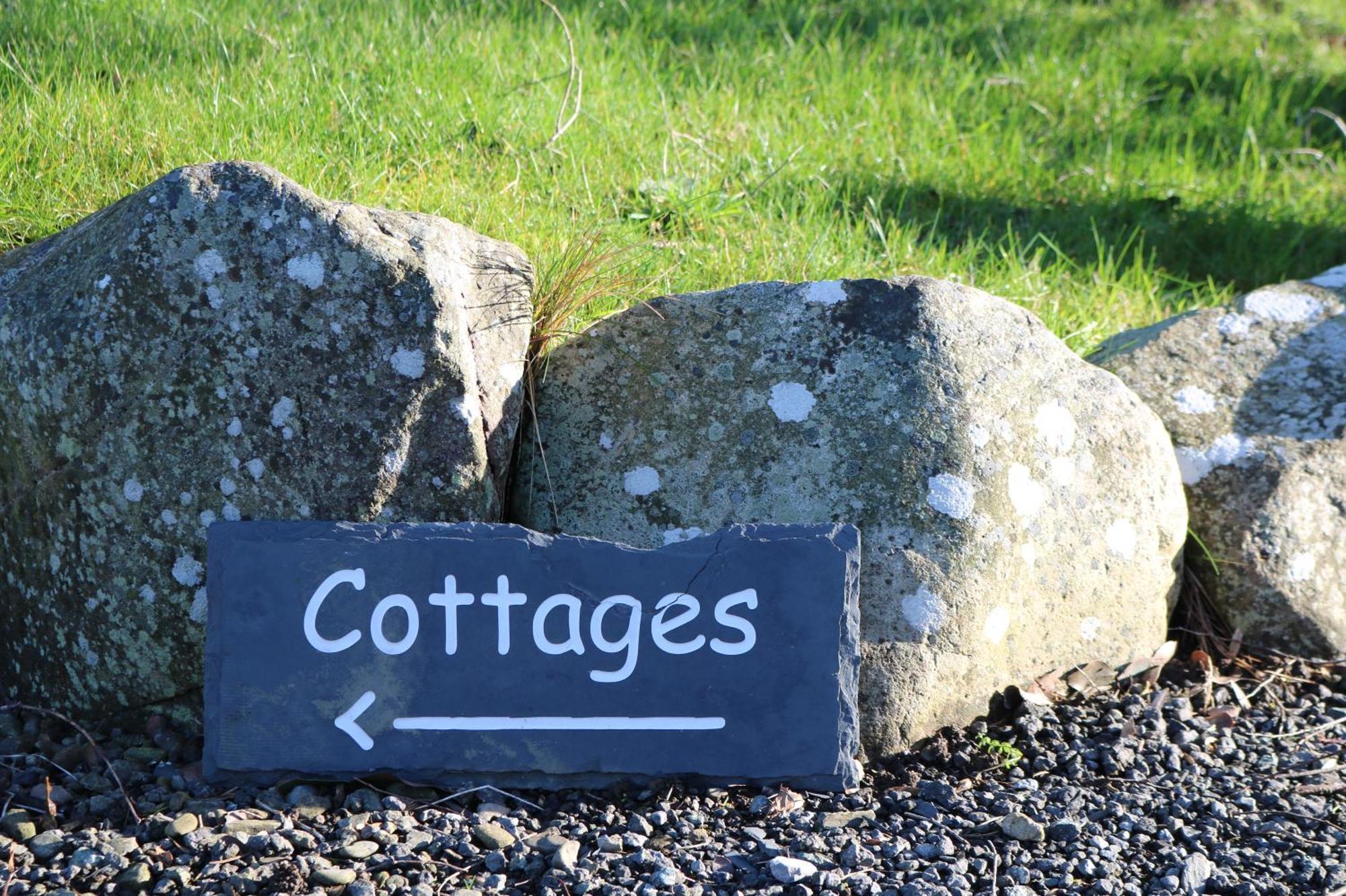 Penlan Coastal Cottages - Cornerstone Aberporth Exterior photo